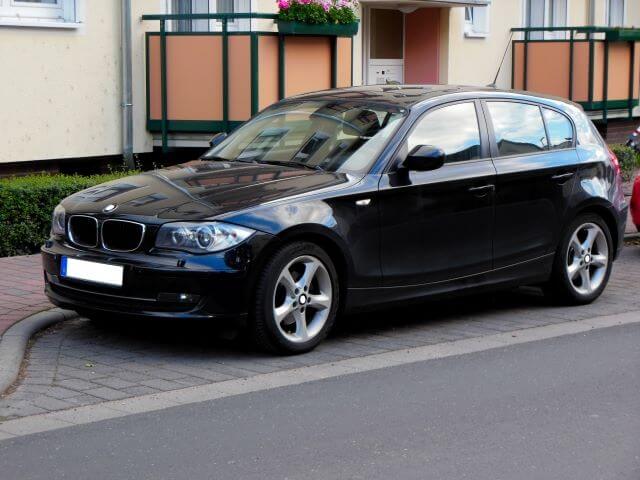黒いBMW